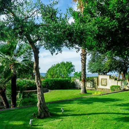 Villa Medina تْشيفالو المظهر الخارجي الصورة