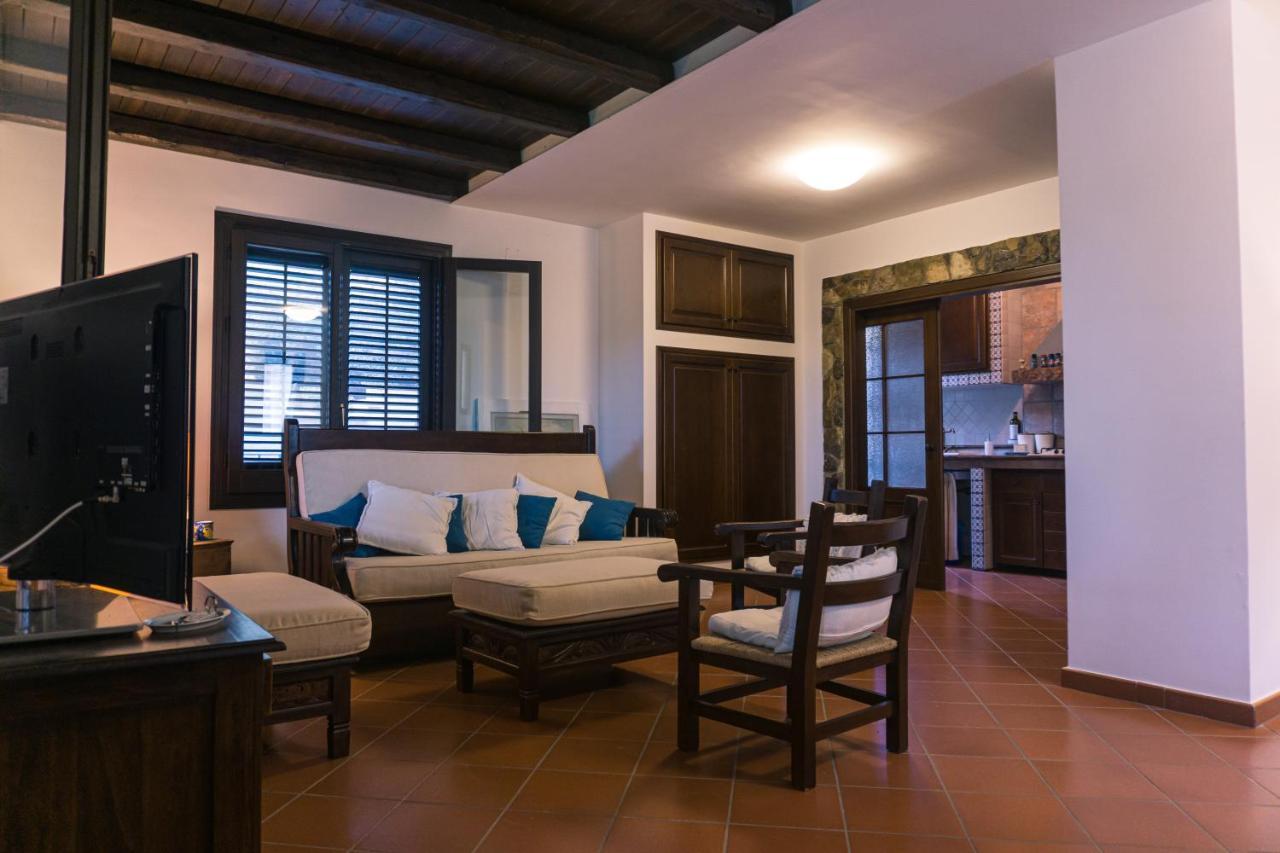 Villa Medina تْشيفالو المظهر الخارجي الصورة