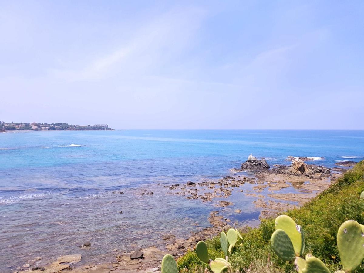 Villa Medina تْشيفالو المظهر الخارجي الصورة